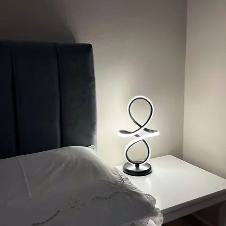 Urban Pazar Apartamento Tirana